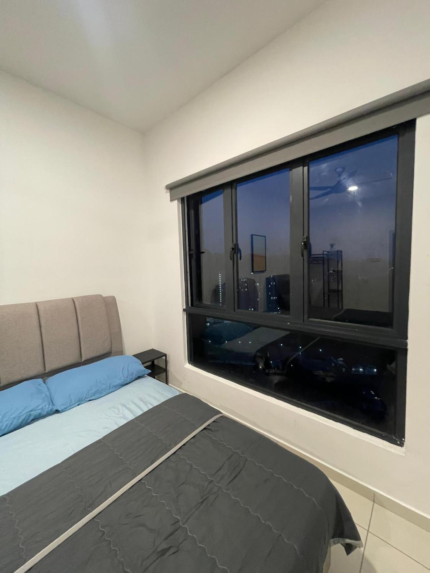 The Horizon 4br Aster -by Goswell Apartment *